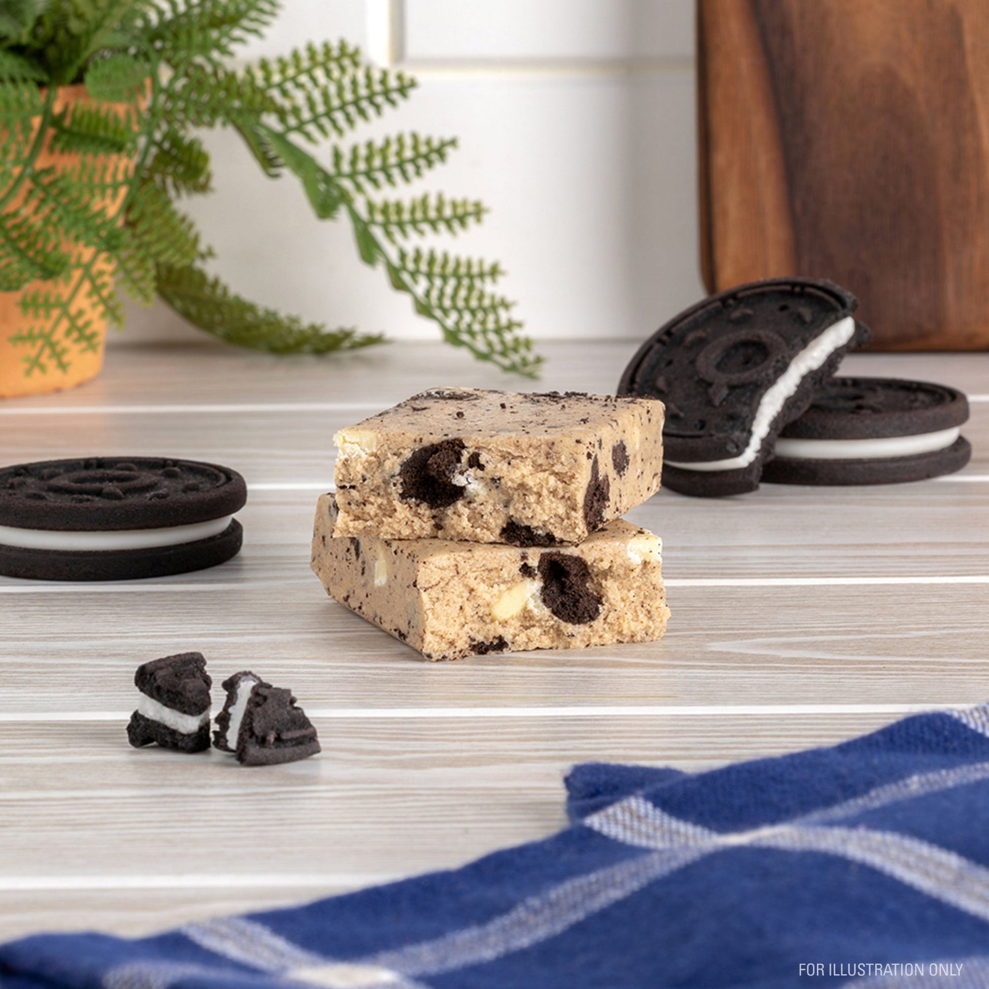 cookies-and-cream-protein-bars-h2 15807_QN_USA_ProteinBar_CAC_InterimAssetUpdate_Digital_Tabletop1.jpg