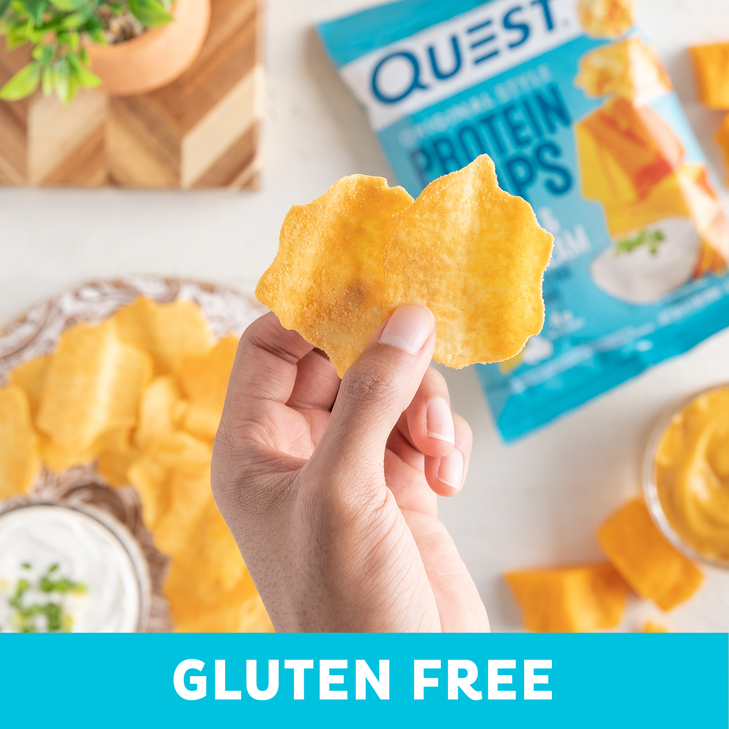 cheddar-and-sour-cream-original-style-protein-chips-z3 qst-000296_cheddar-_-sour-cream-original-style-protein-chips_7.2.png
